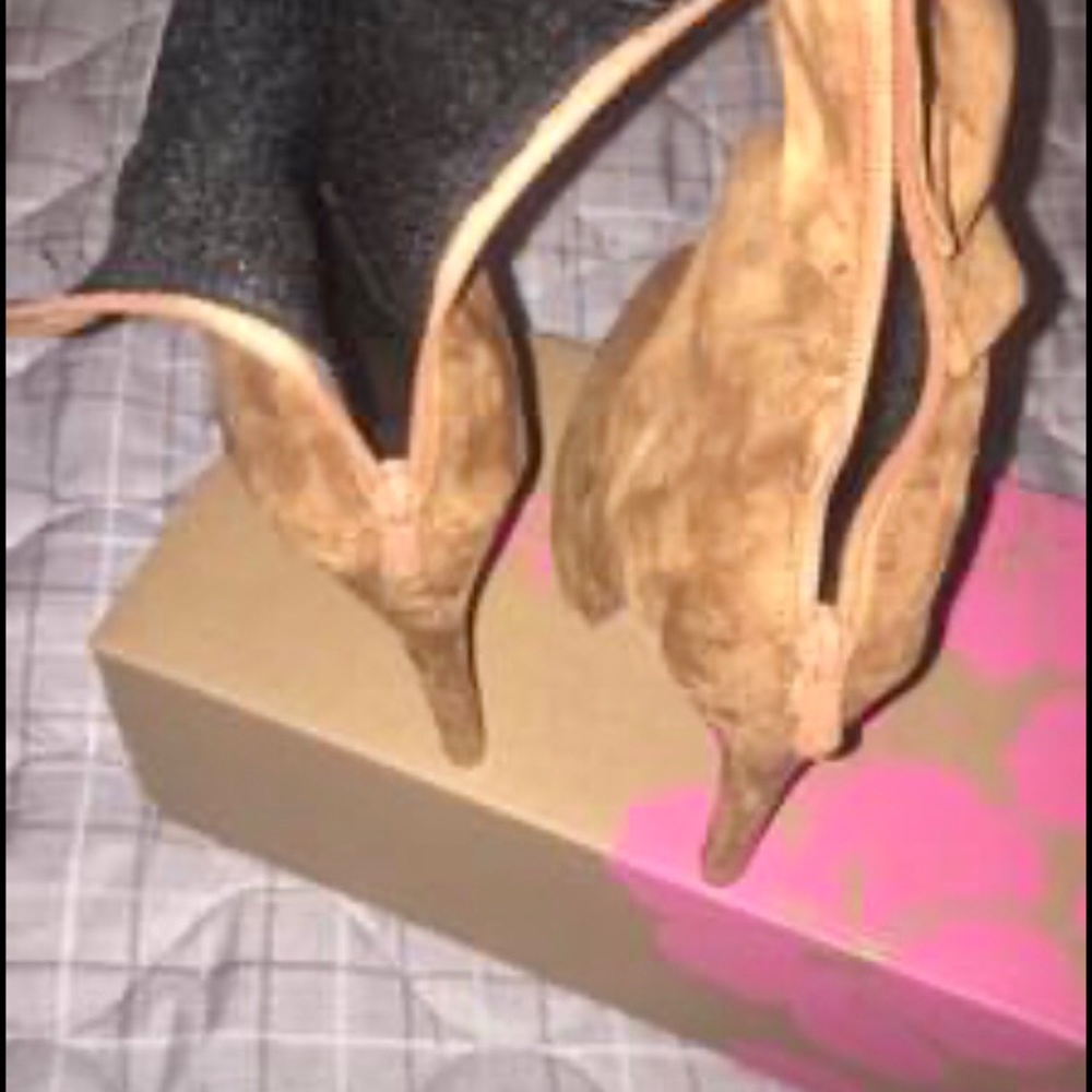 Heeled boots - Picture 3 of 4